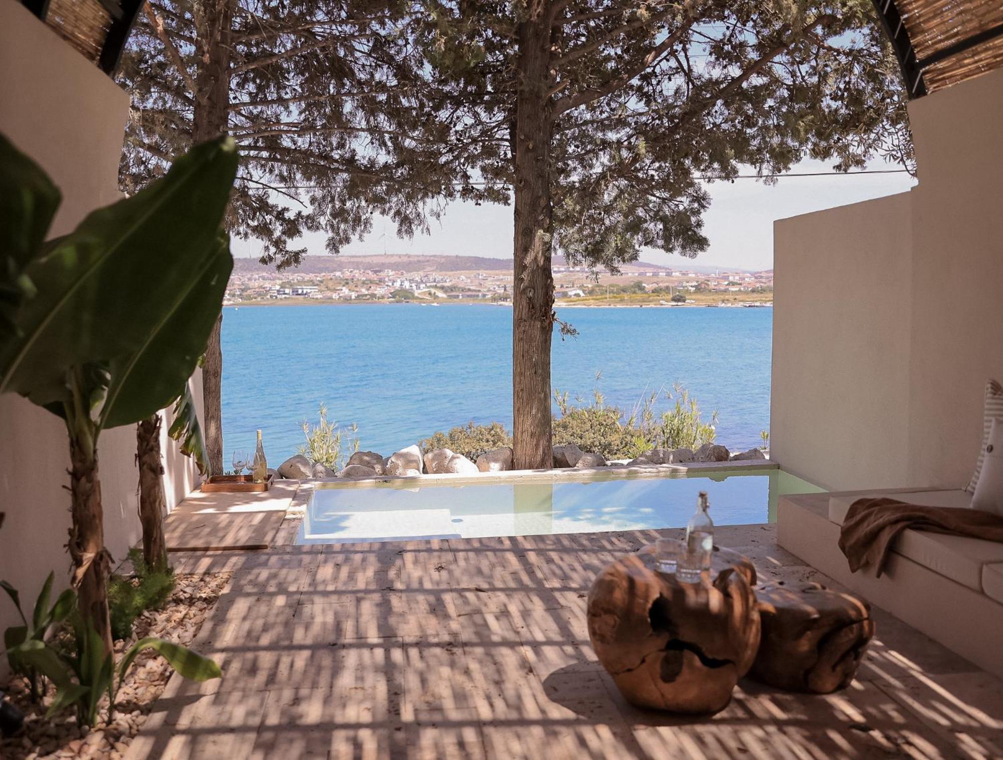 Gaia Alacati By The Sea - Adult Only Çeşme Rum bild